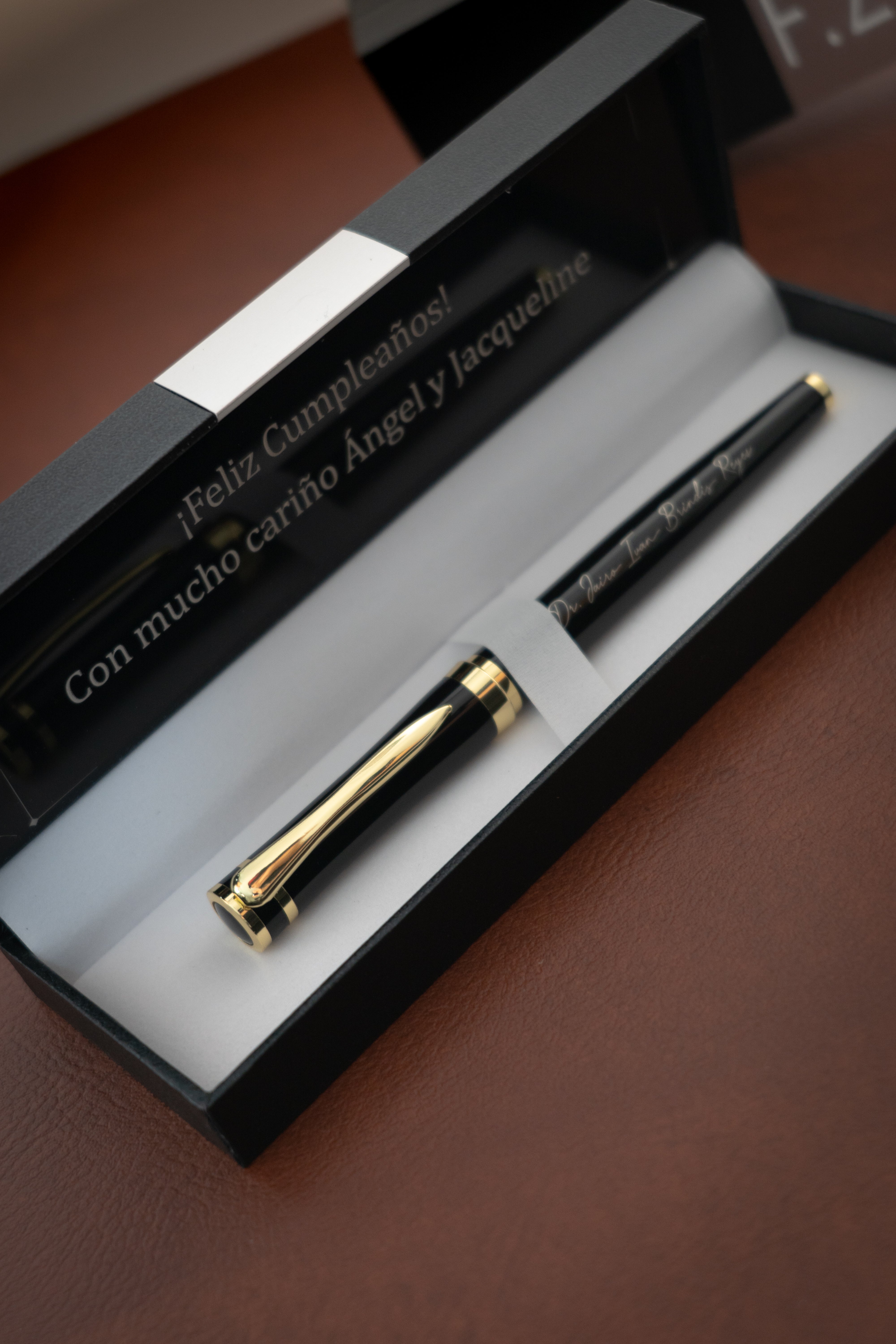 Estuche Polux